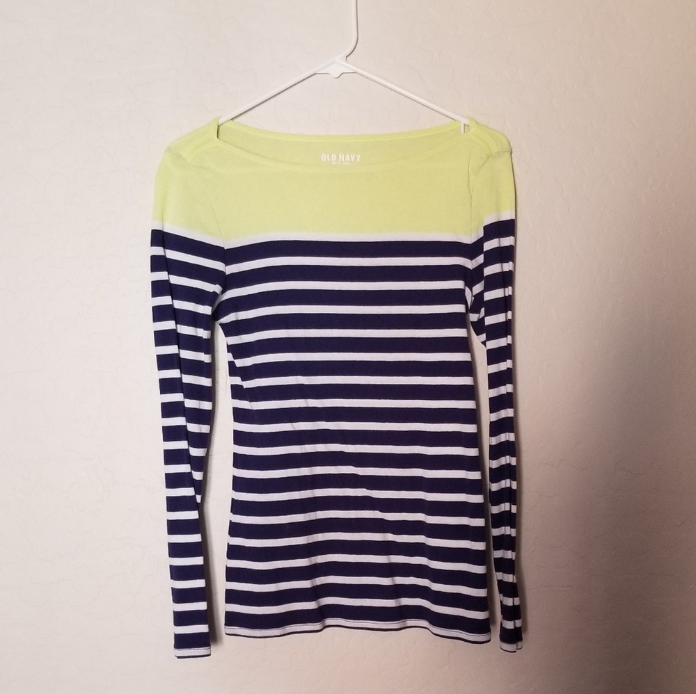 Old Navy Sweater
